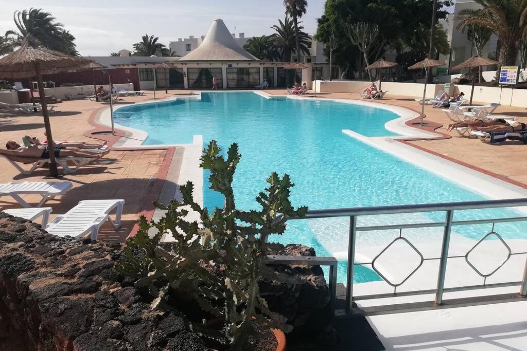 Apartamento Giovanni 09 Playa Roca Costa Teguise Eksteriør billede